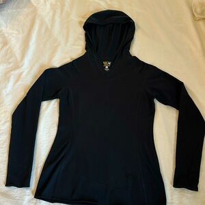 Mountain Hardwear long sleeve black hoodie. Size small.